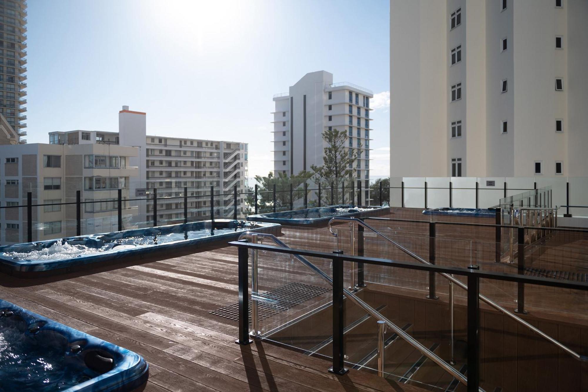 Hotel Apartments On 22 View Avenue, Surfers Paradise Guldkusten Exteriör bild