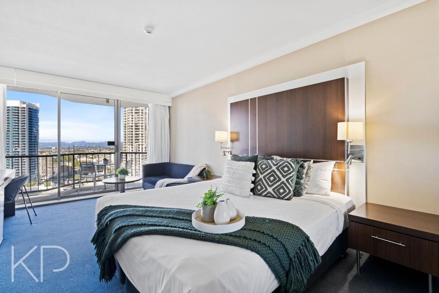 Hotel Apartments On 22 View Avenue, Surfers Paradise Guldkusten Exteriör bild